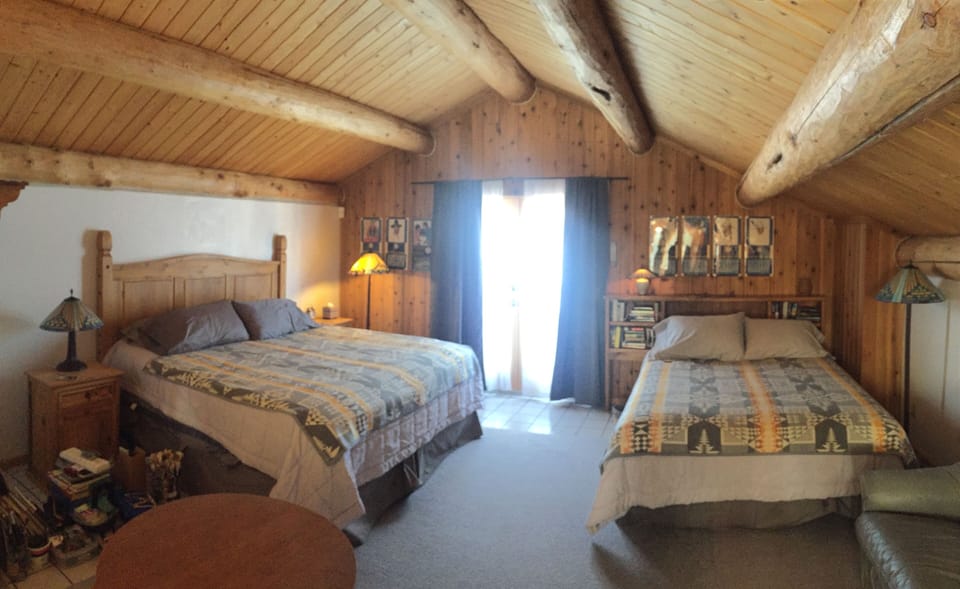 Spacious loft area, king bed, queen bed with Pendleton blankets. Desk and sofa !