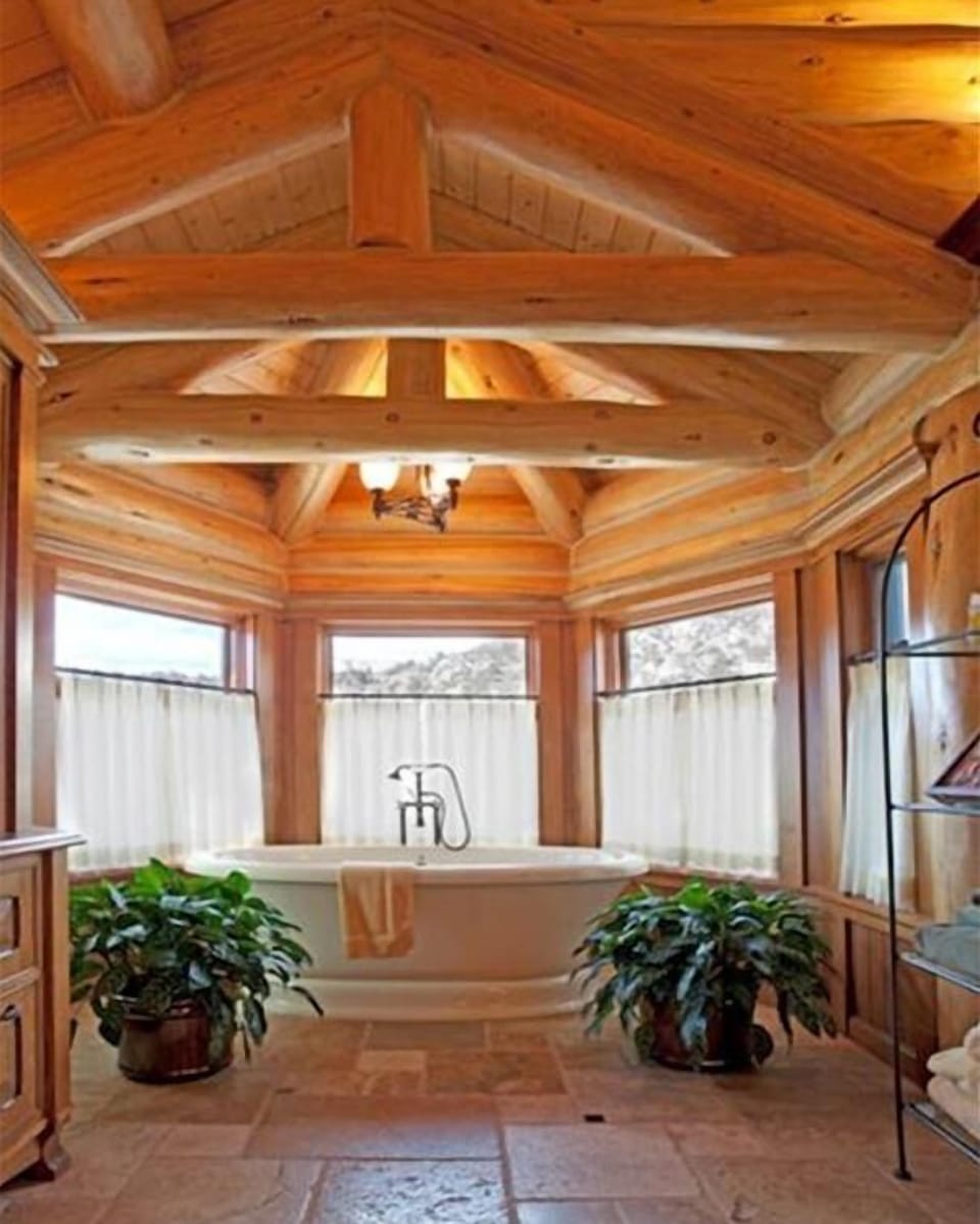 The bathtub in the Master Bedroom.