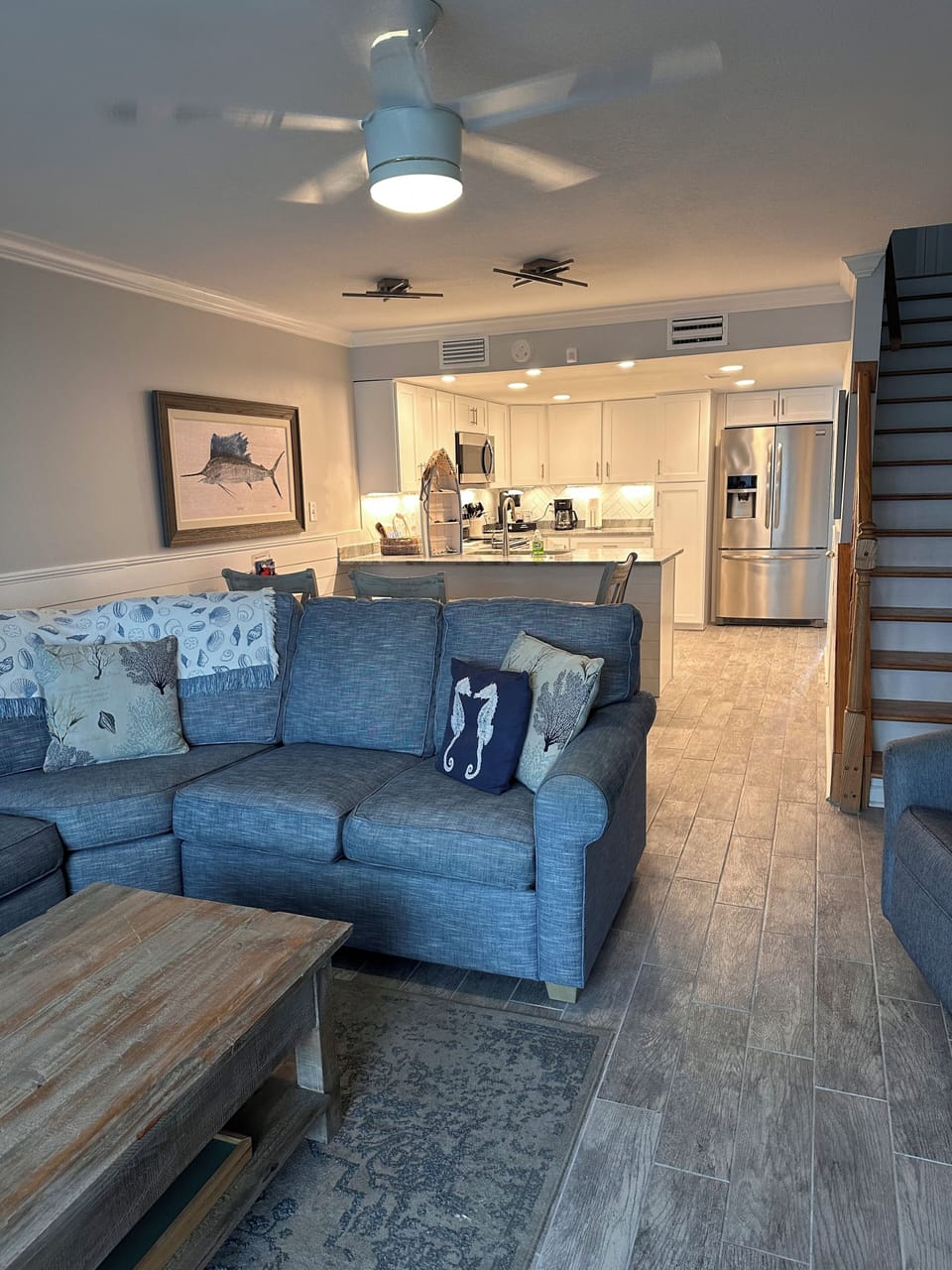 Living area. Open floor plan.