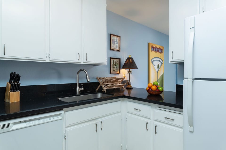 Fully equipped kitchen