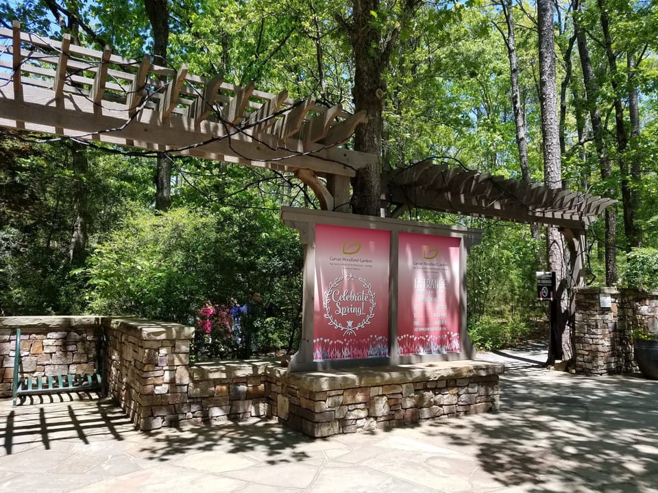 Garvan Woodland  Gardens,  only minutes away!

