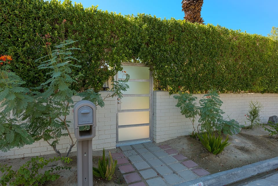 Beautiful front entry way