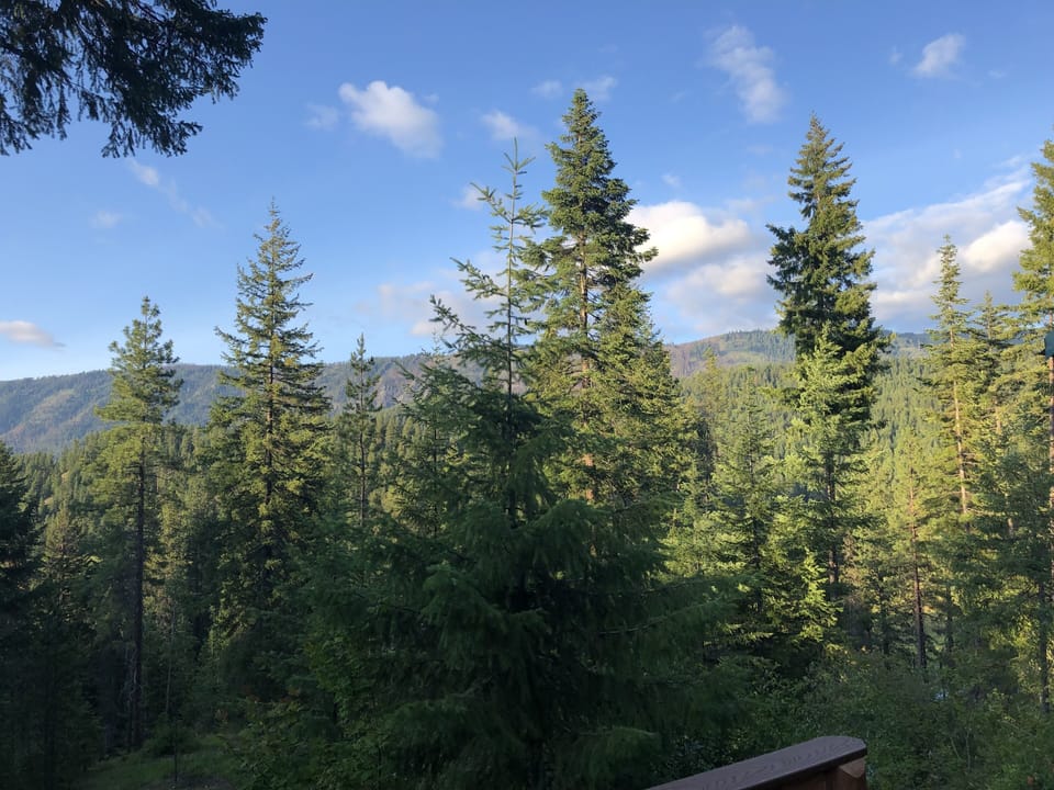 The views are equally spectacular in the spring and summer.