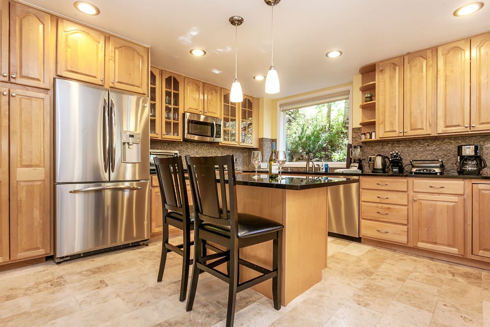 Fully Stocked Gourmet Kitchen