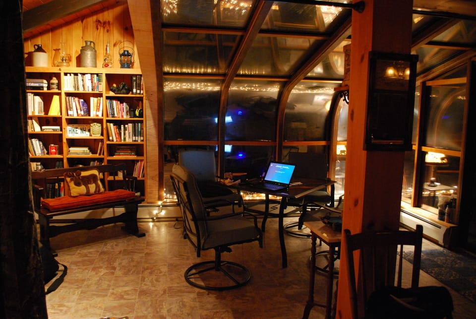 Sunroom/library area