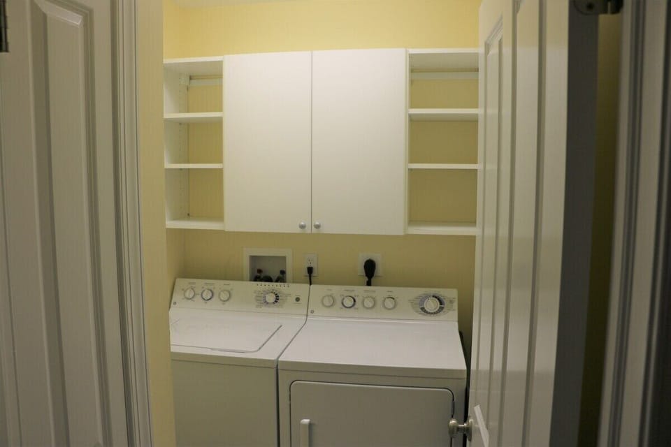 Laundry in unit