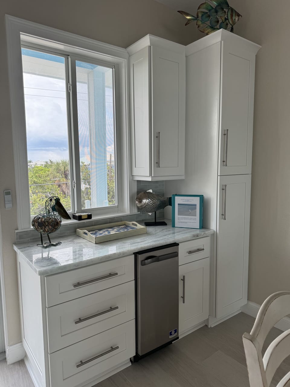 Bar and Ice Maker