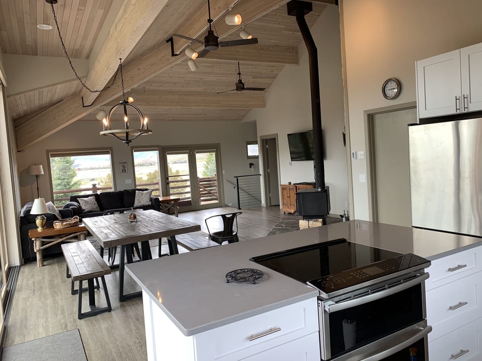 Electric cook top and double oven.