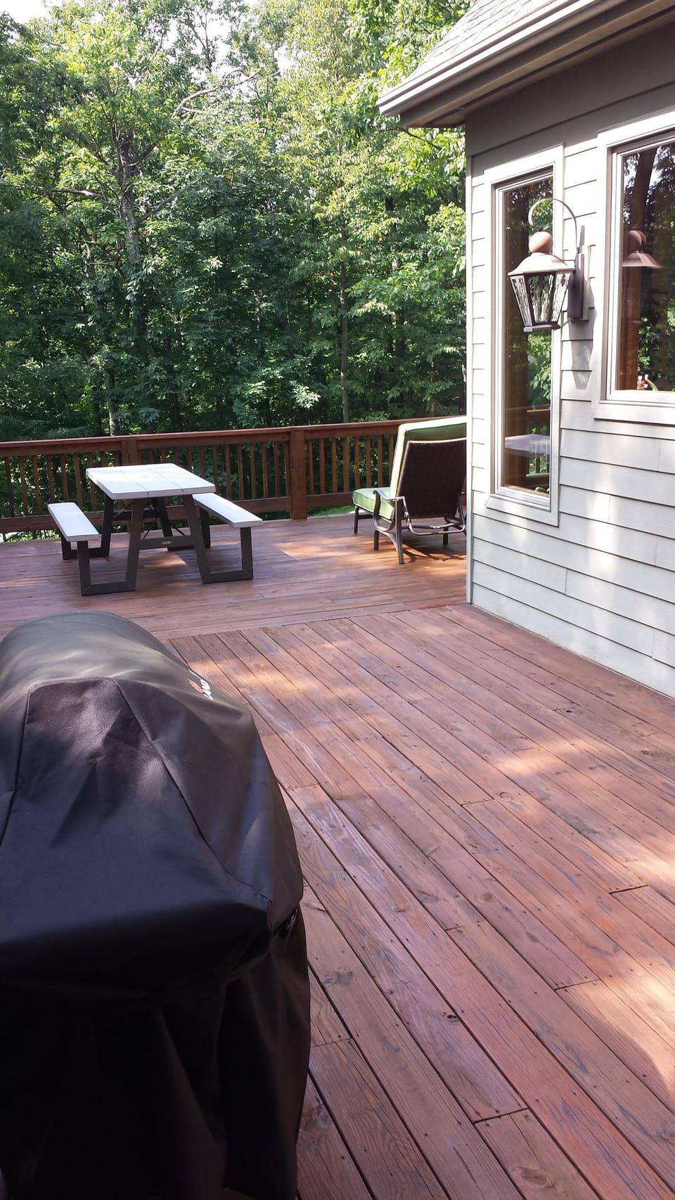Side Deck with Grill
