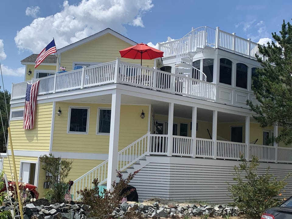 Front of House Faces East