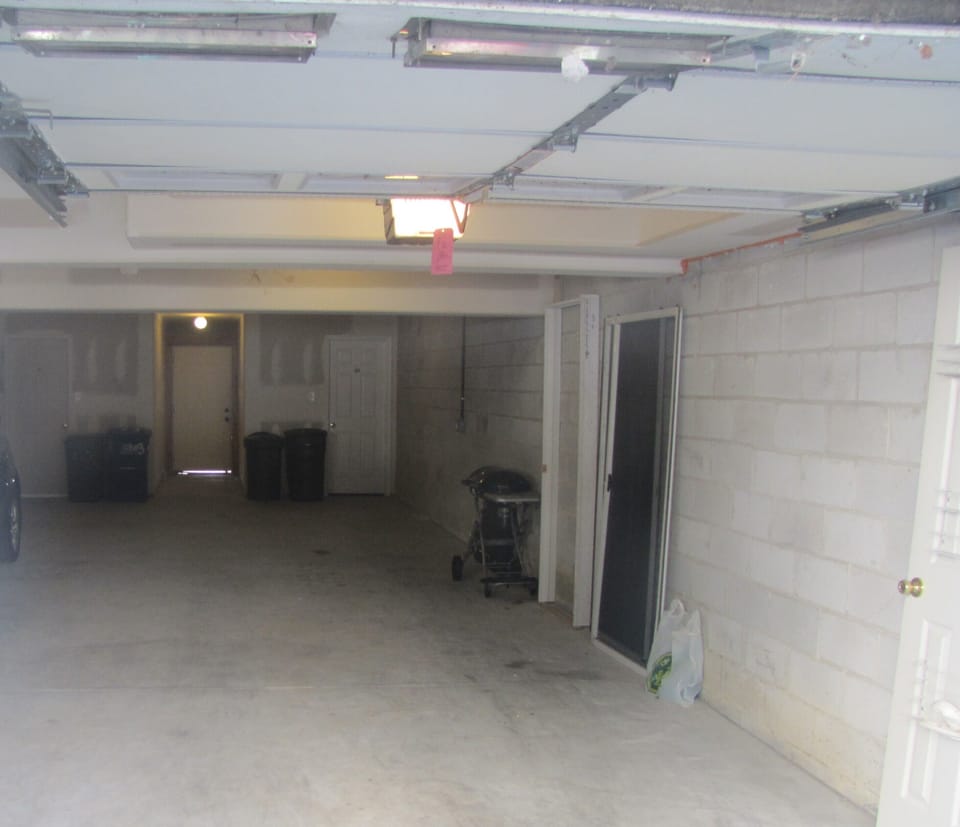 2 Car Garage