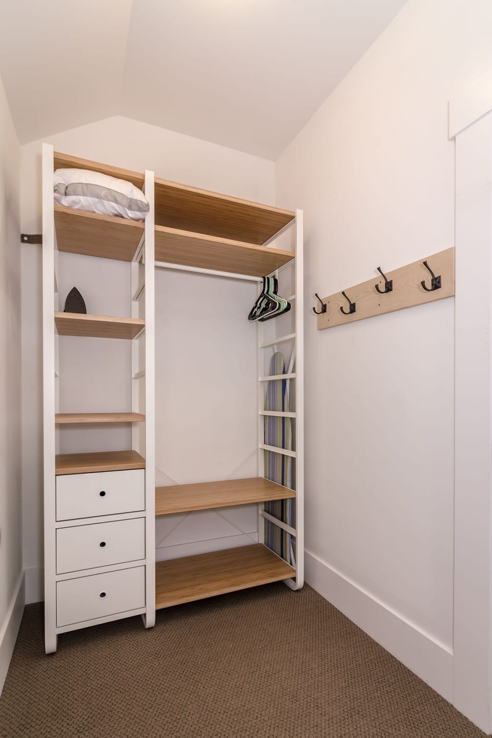 Walk in closet 