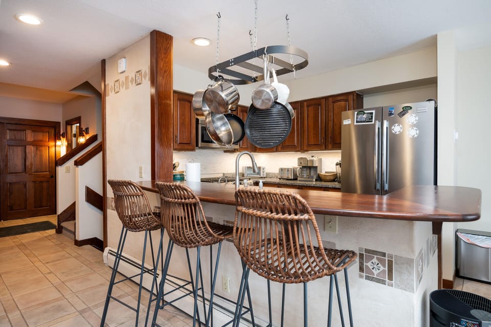 Kitchen Bar