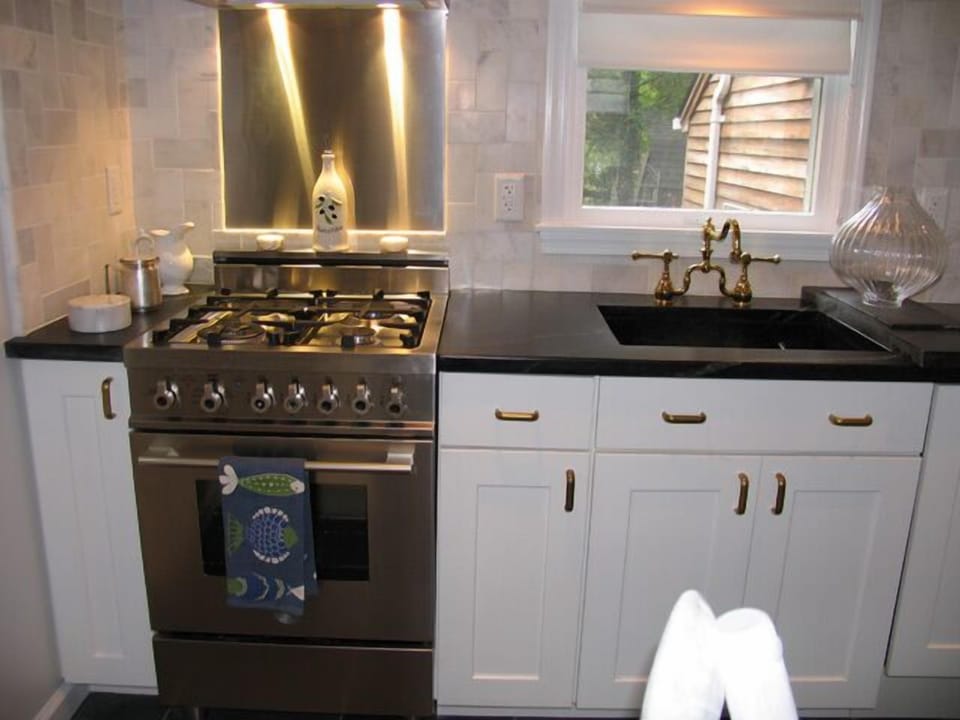 Bertazzoni stove 