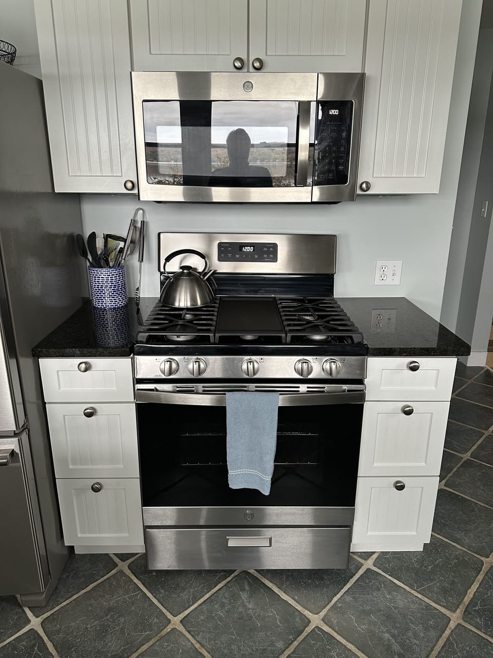 Five burner gas stove, and oven