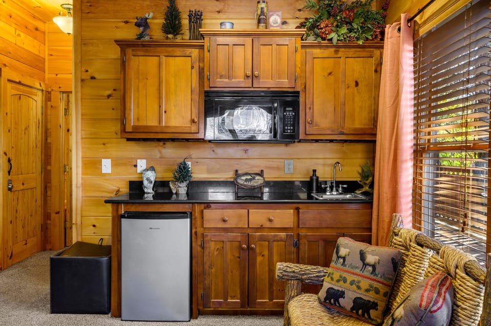 Kitchenette in Media Room. 