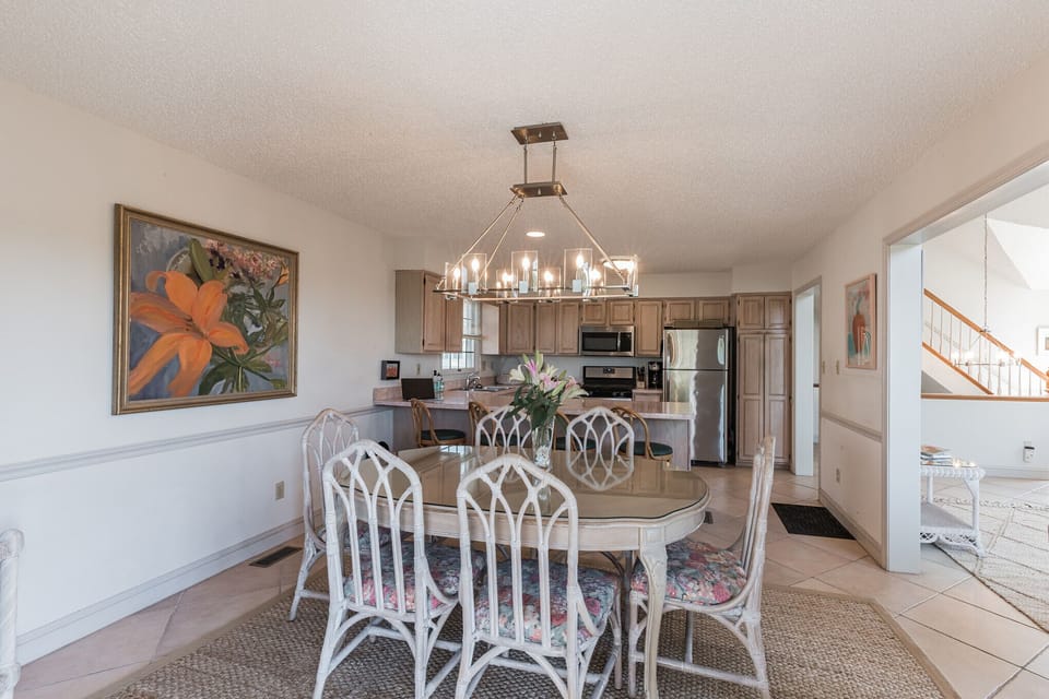 2nd Floor Dining and Kitchen