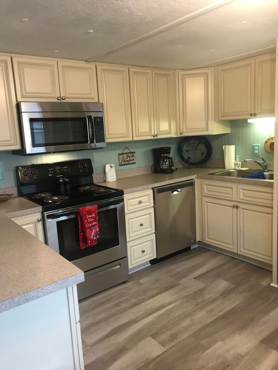 kitchen remodeled 1