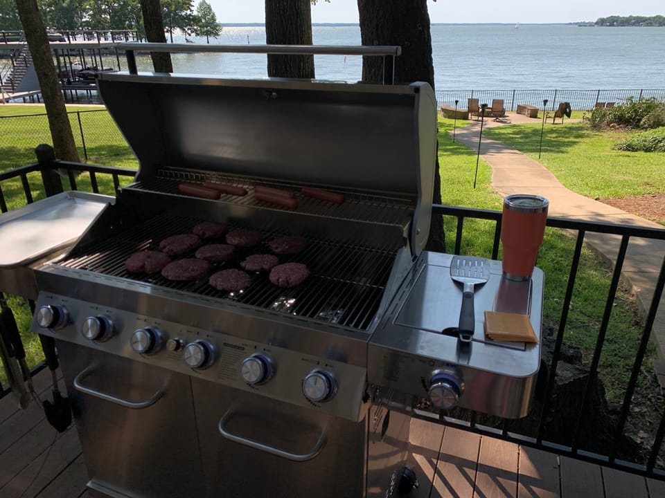 Brand new grill!  Perfect for lots of burgers, hot dogs, and steaks!