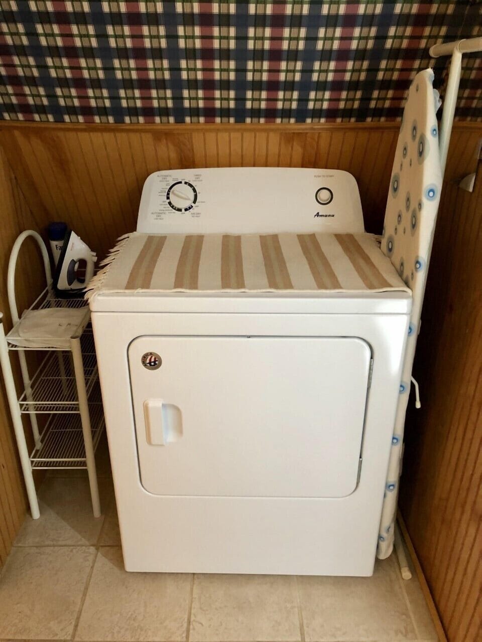 Full Size Washer and Dryer
Just bring your detergent