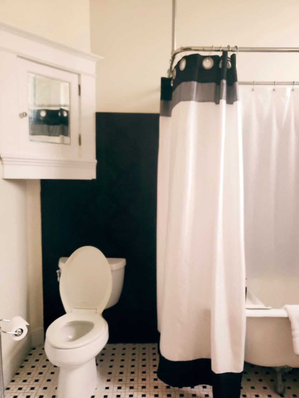 Bathroom Room 2