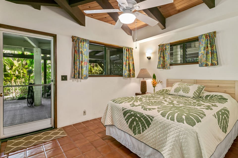 smaller downstairs bedroom