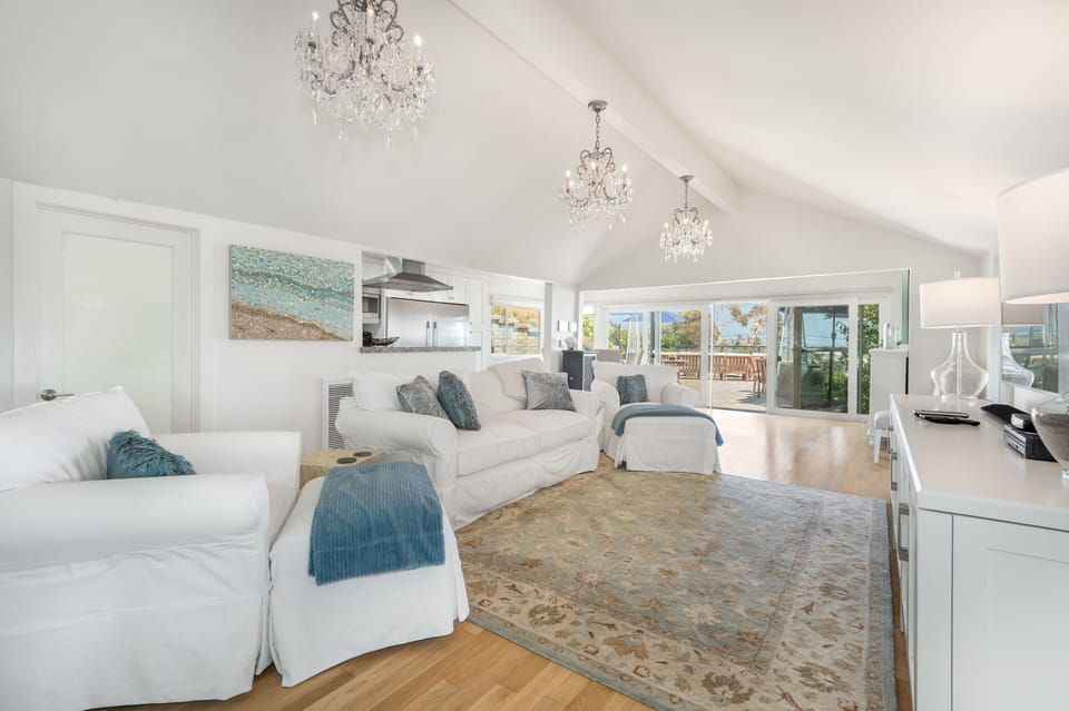 We love Chandeliers!