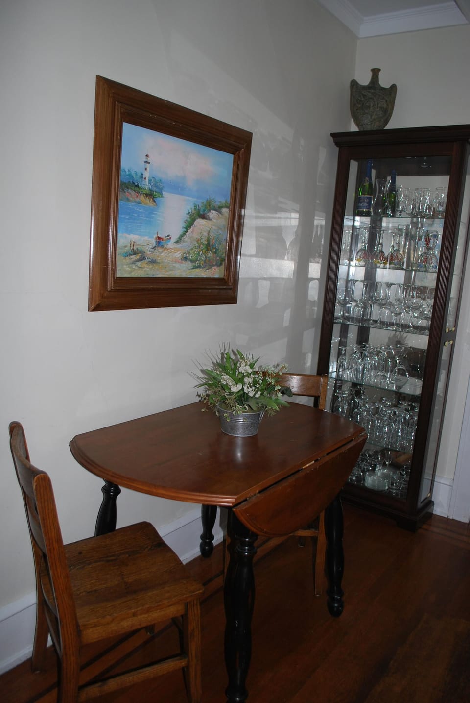 This table for two is also in the dinning room. 
