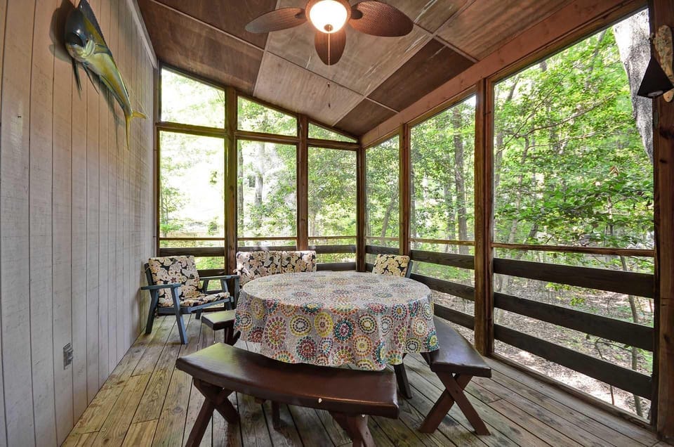 Screened Back Porch