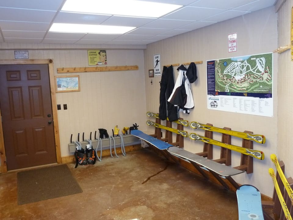 Room to Shed Gear- Located 1" Off of Slopes Makes for Quick On/Off Slope Breaks