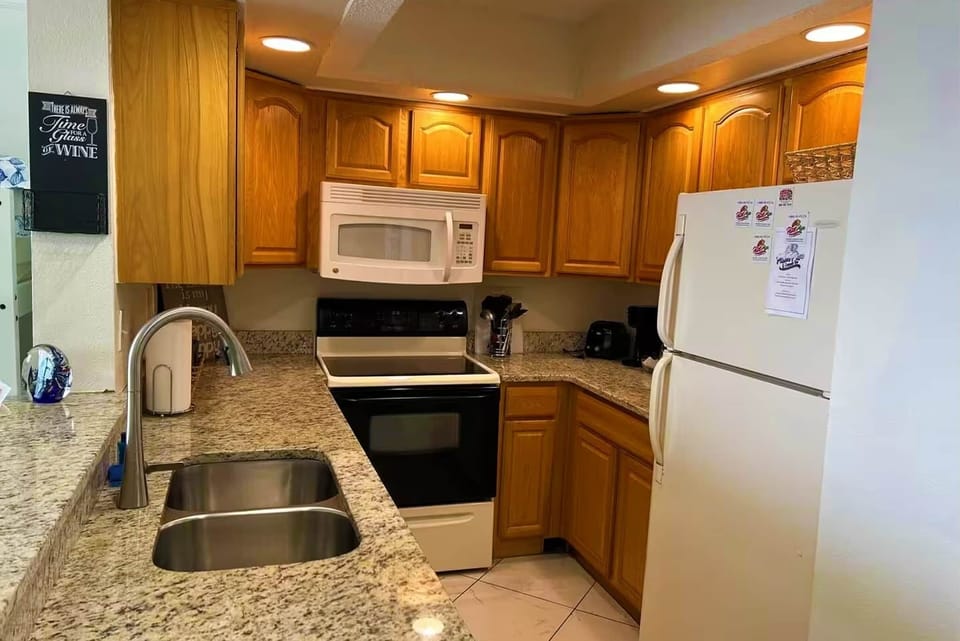 Perdido Sun Resort Unit 812 Kitchen with a View