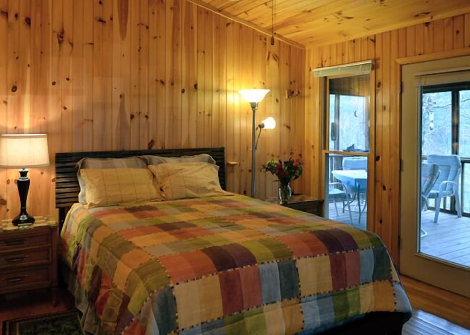 Master bedroom 2