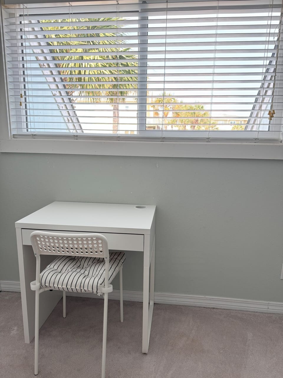 Small desk/office space