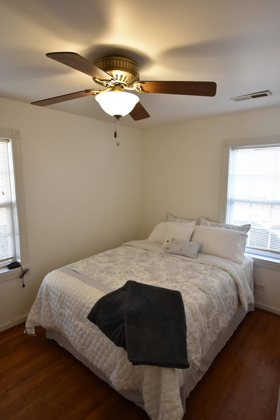 Queen Bed #3