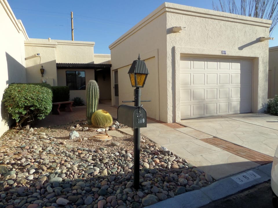 Front entry and oversized 1 car garage