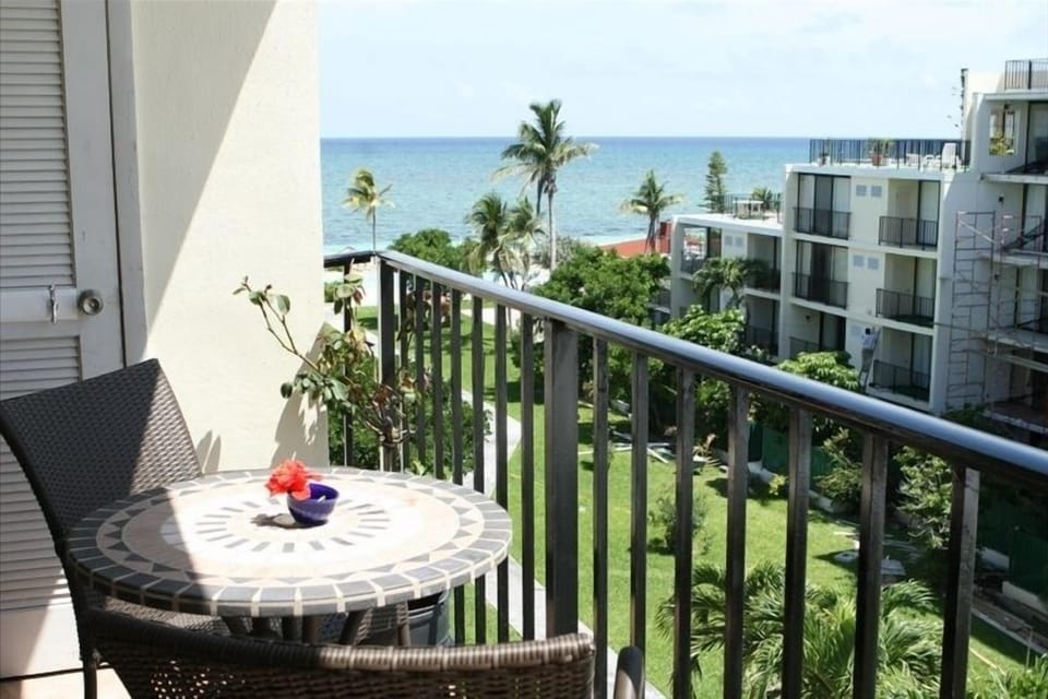 Enjoy dining with a view!
