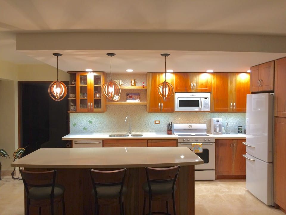 Beautiful new chef's kitchen, built with local materials and upscale appliances.