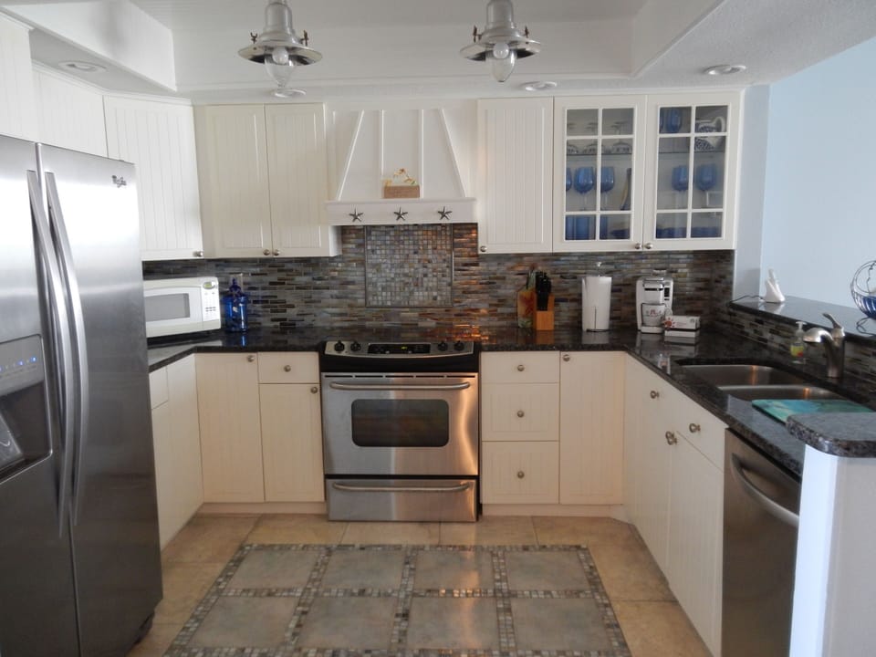 Gourmet Kitchen