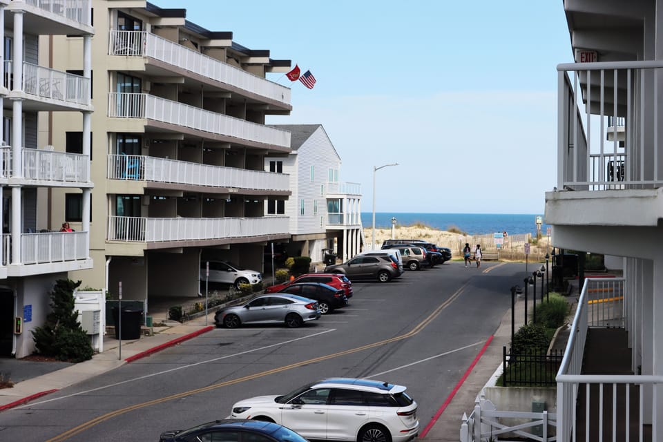 2ND STORY BALCONY VIEW