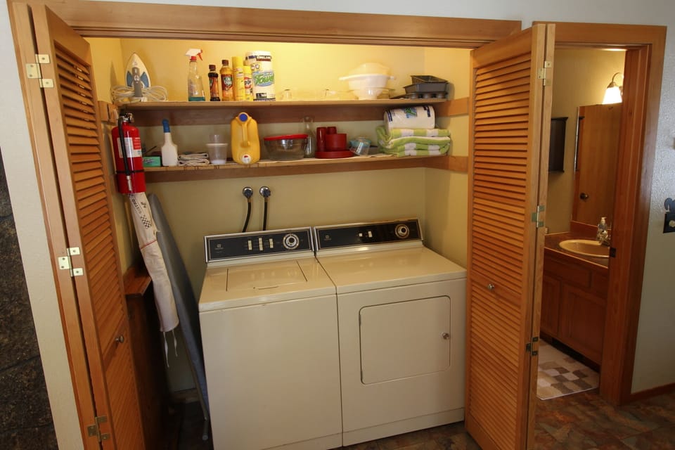 New washer and dryer (not pictured!) with extra kitchen storage