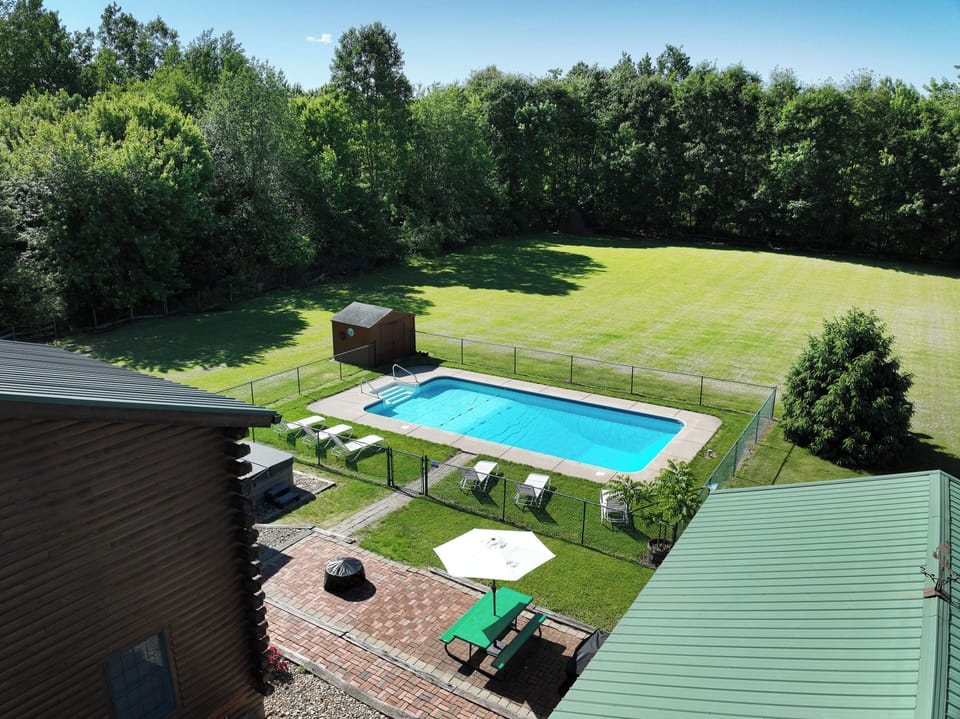 Generous backyard for any yard games