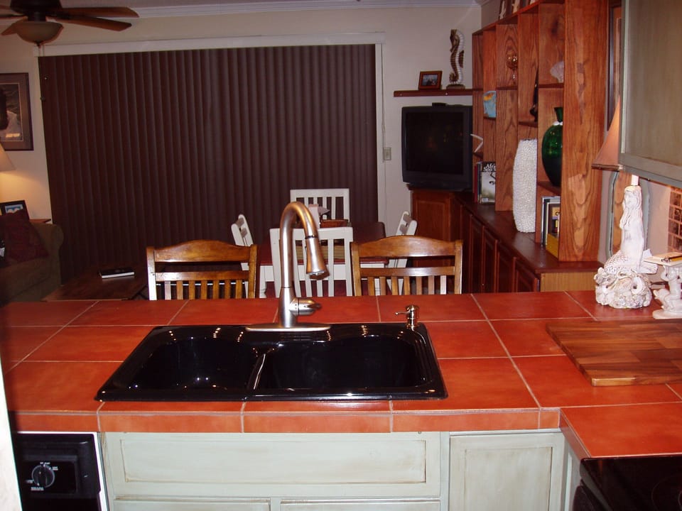 new counter and sink