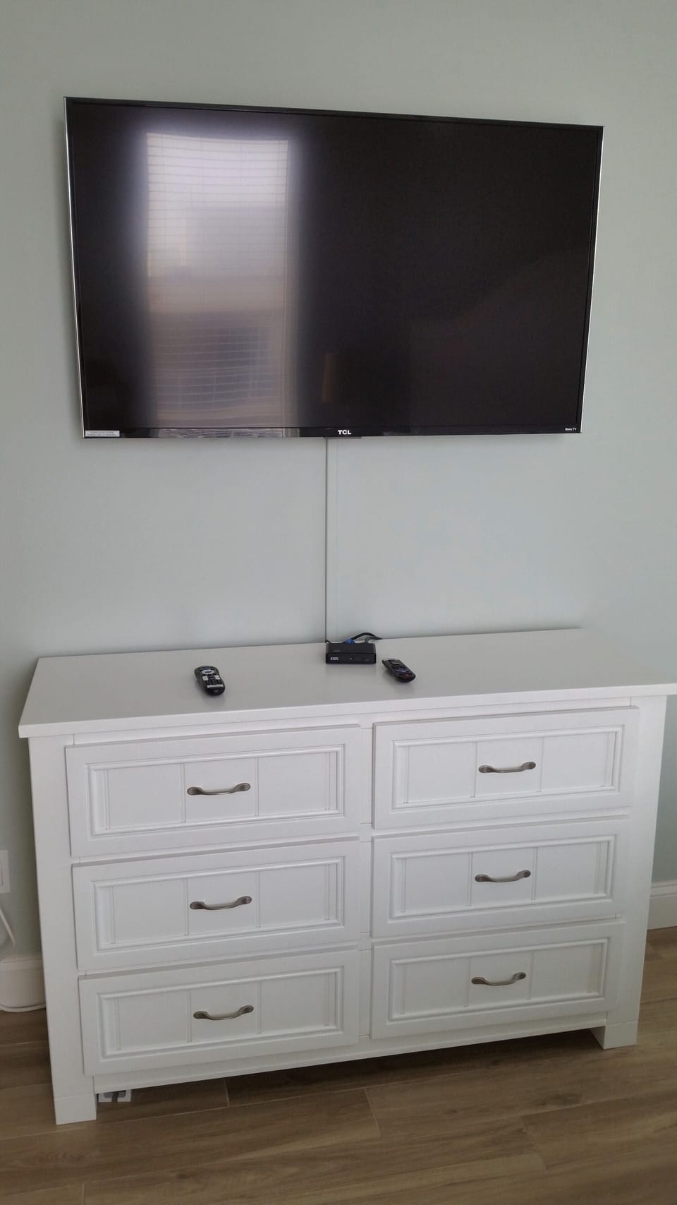 Bedrm 2:  New 50" ultra high definition 4K Roku Tv. 