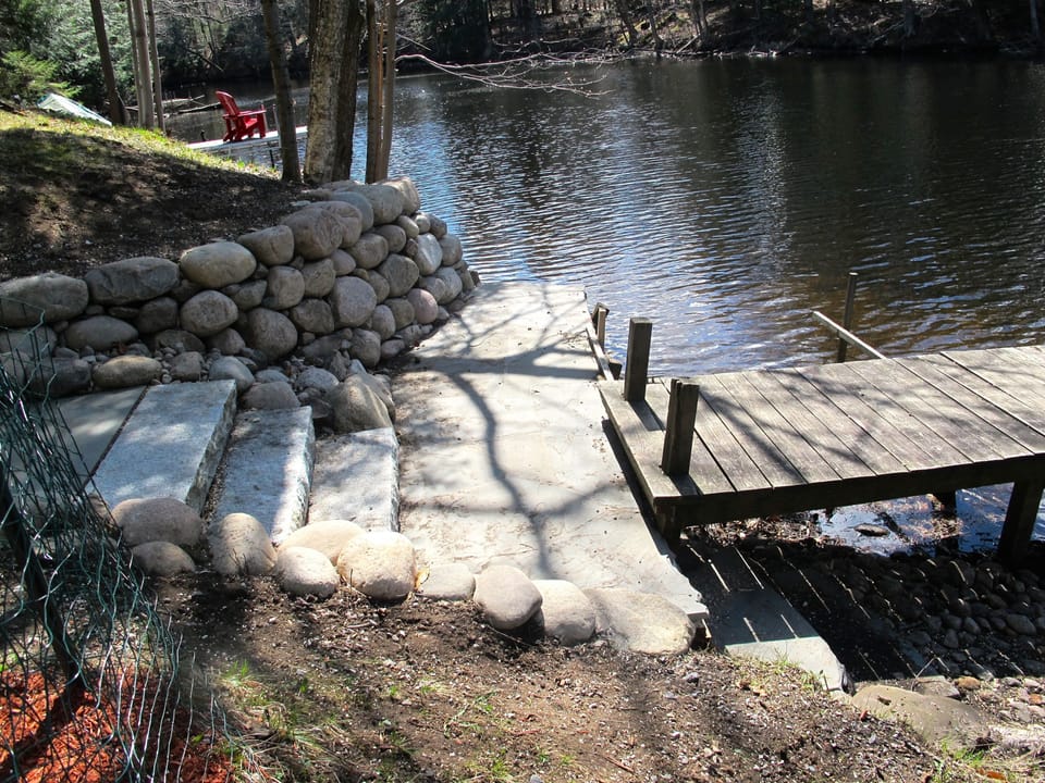 Room to sit by the river
