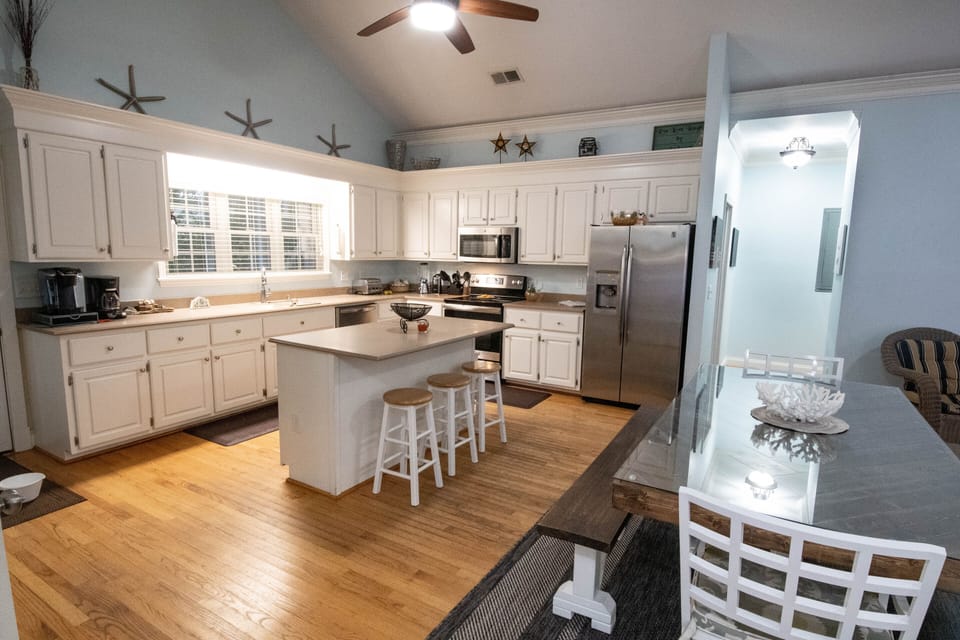 Spacious kitchen and dining.  Kitchen is well equipped. 