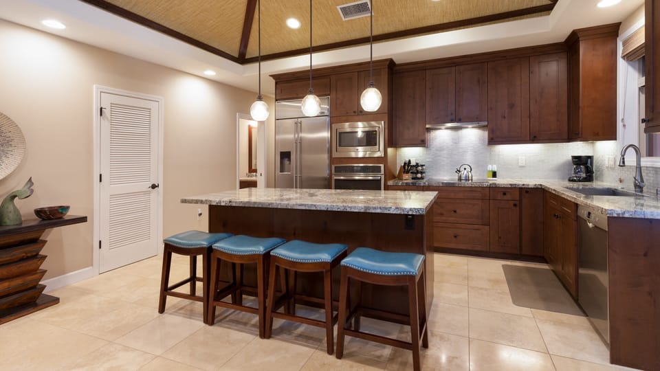 Gourmet Kitchen with Large island that seats four