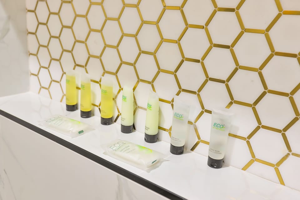 Bathroom amenities