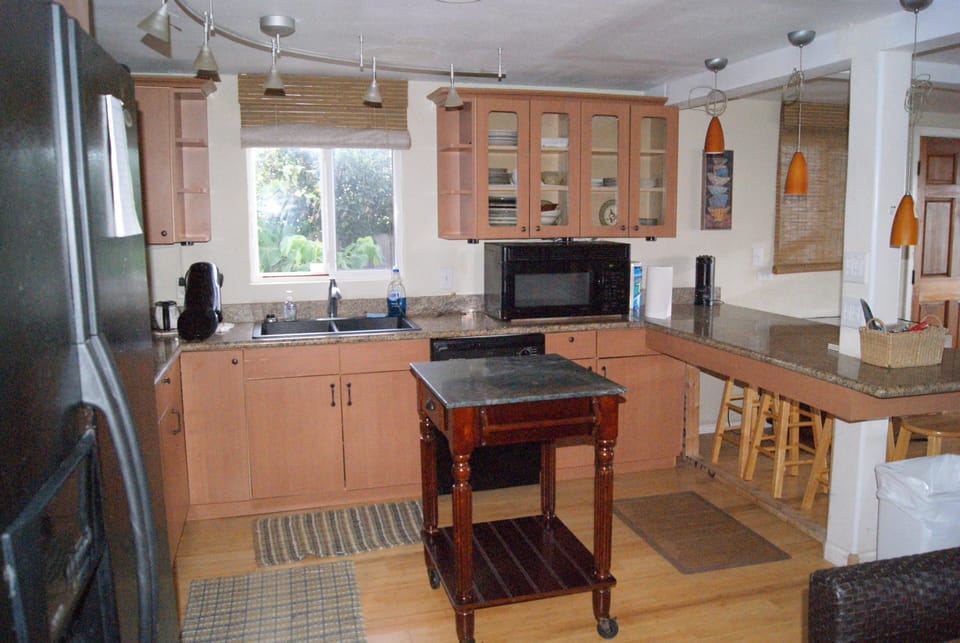 Studio Kitchen