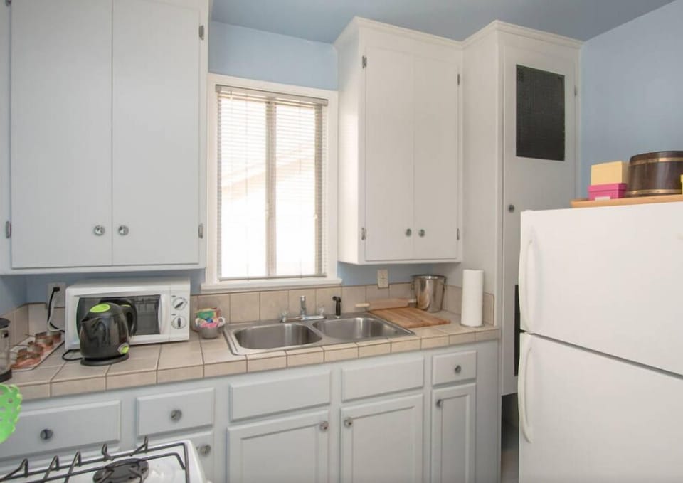 Keep things cool using the full size fridge and freezer.