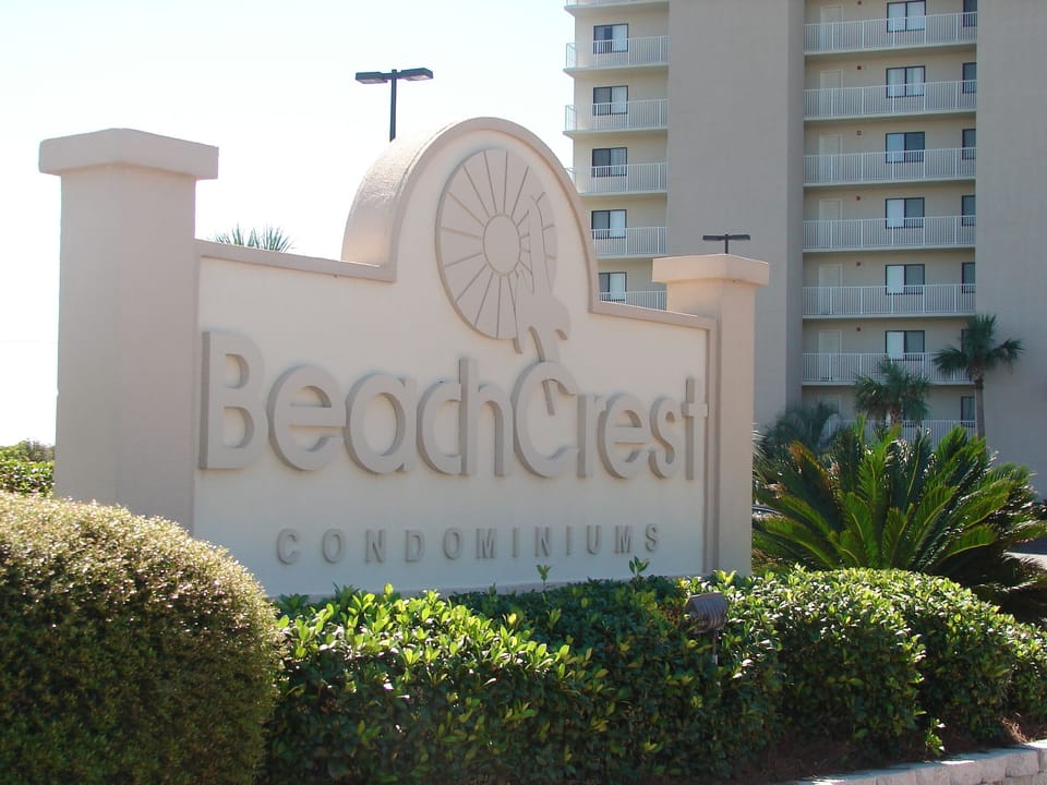 RIGHT ON 30A